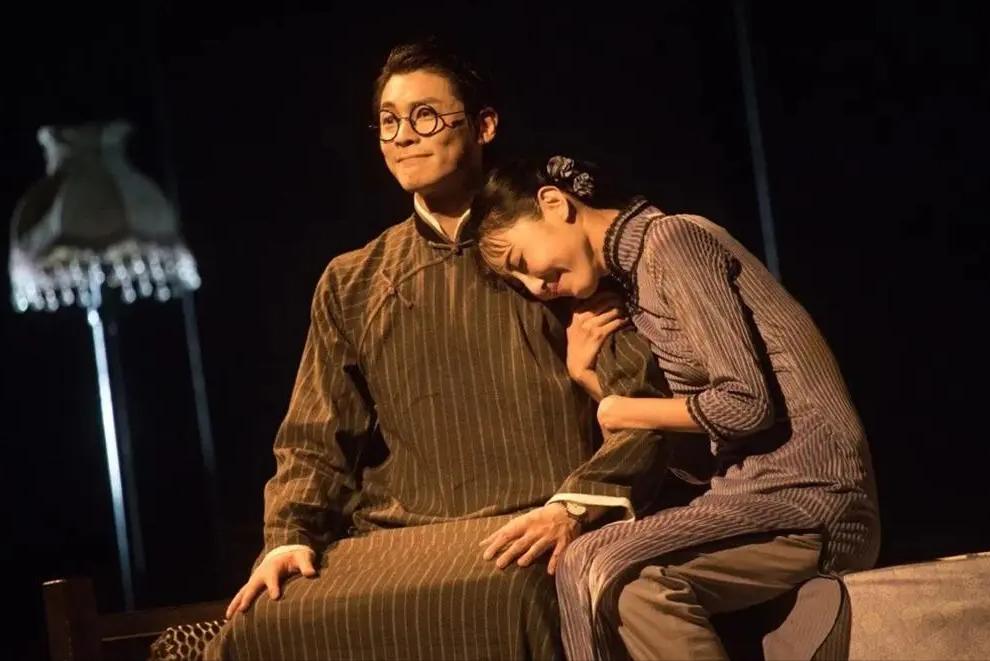 大中华百合影片公司成立后，重视影片的宣传，以及电影文化的传播