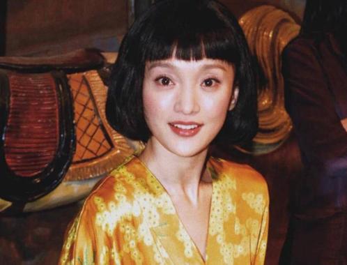 周迅年轻时做模特的油画,周迅的少女时代油画原图