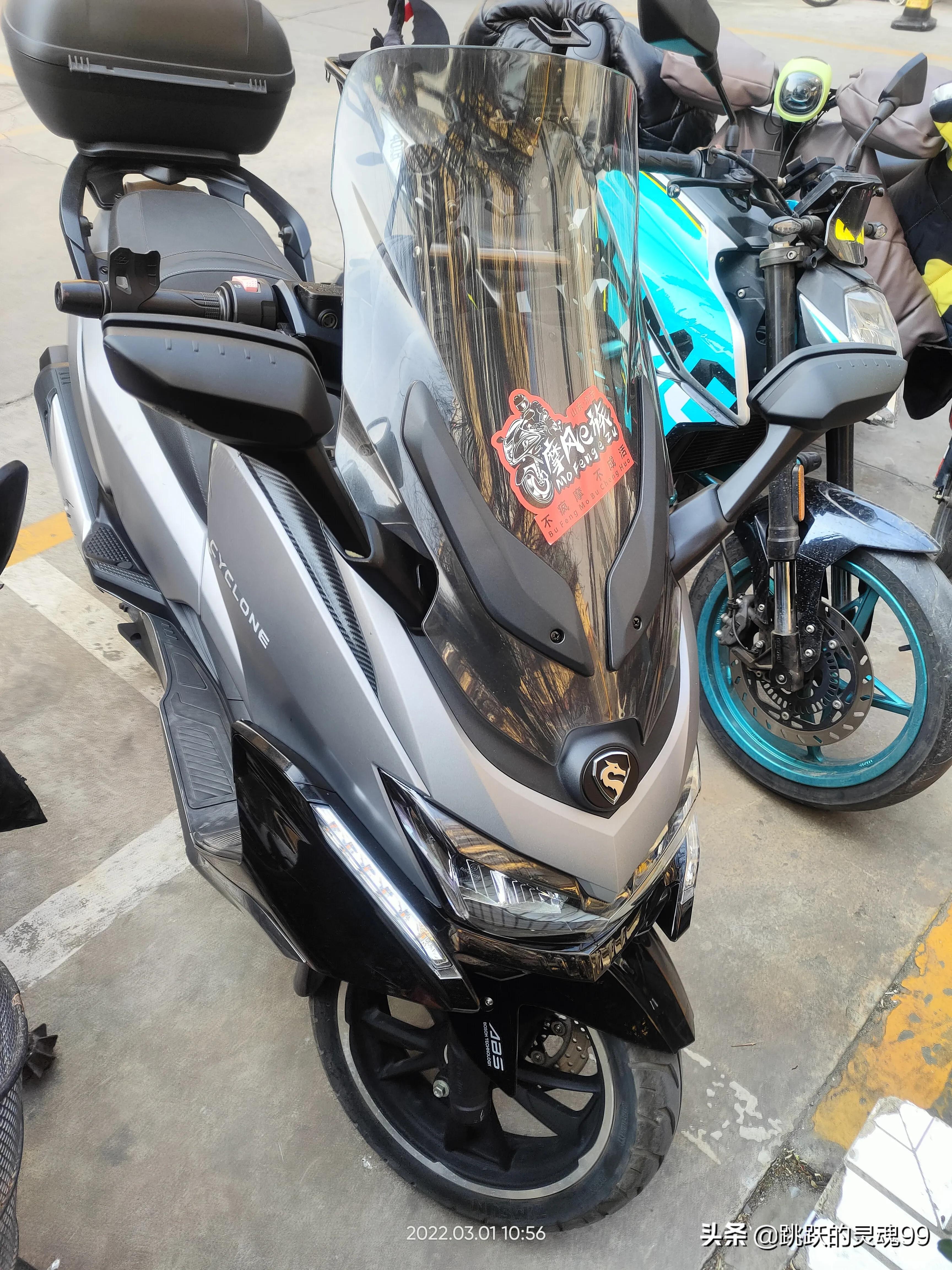 豪爵afr125踏板售价现在有优惠吗,万元内150豪爵踏板