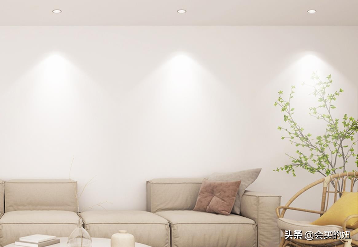 你会挑选吸顶灯吗,你会选客厅吸顶灯吗