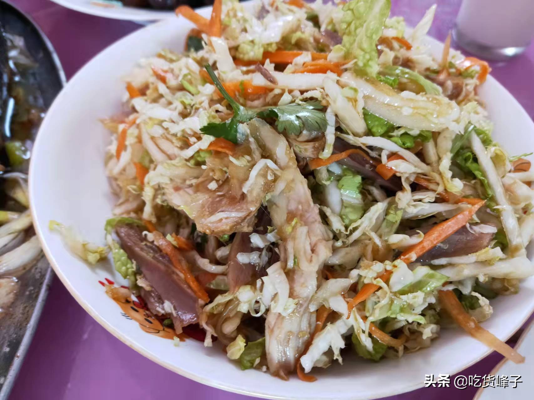 过年小姑子回门嫂子做了一桌菜,初三回娘家妈妈做的饭