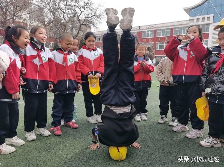 石嘴山市第二十一小学校园足球以“球”育人做“足”特色