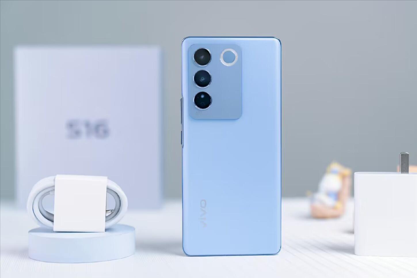 VIVO和“高价低配”说再见，512G手机仅售2589元，骁龙870+曲面屏