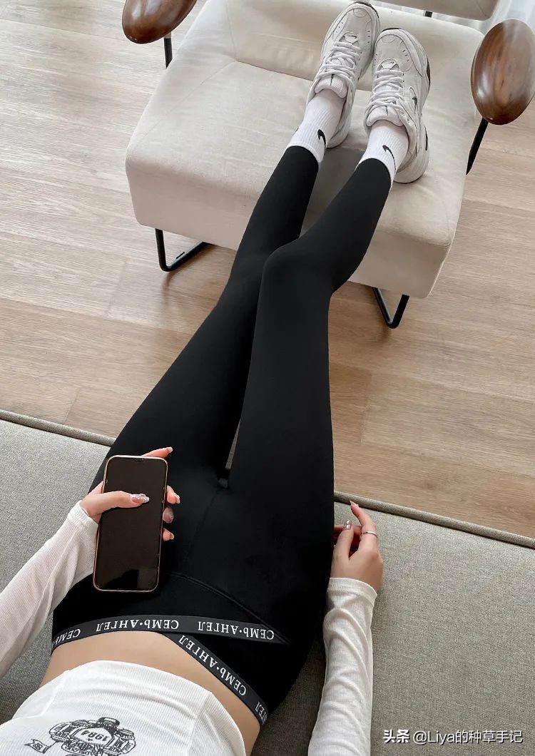 今春流行的裤子,春季新款窄版裤真的太显瘦了