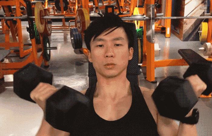 瘦子增重怎么练背部,瘦子增重增肌训练教程哑铃