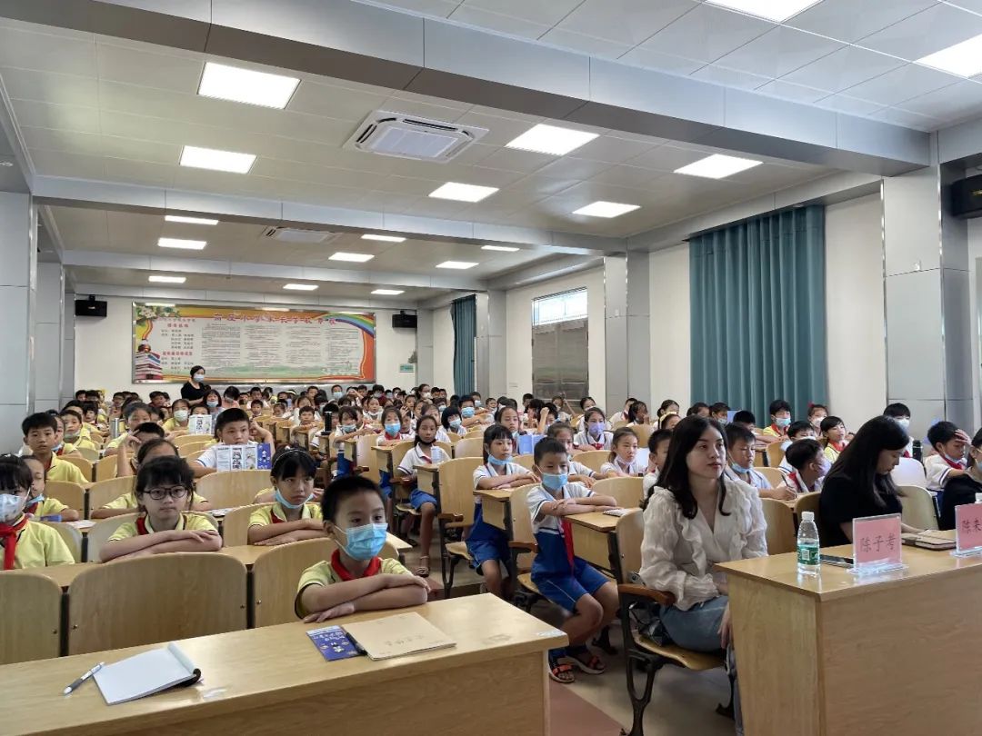 守护女童成长预防性侵教育活动,县检察院向儿童宣讲防性侵知识