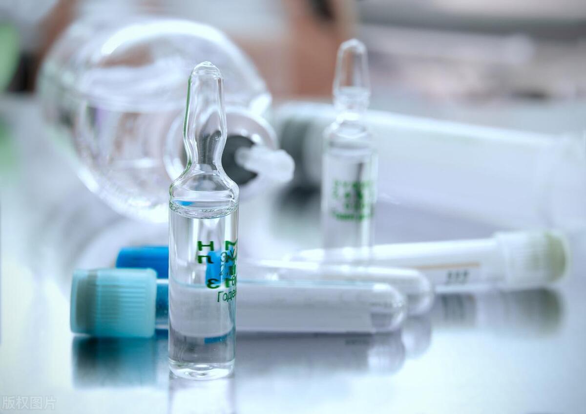 12岁男孩右臂莫名疼痛，为了保命无奈截肢，谁知更大悲剧袭来