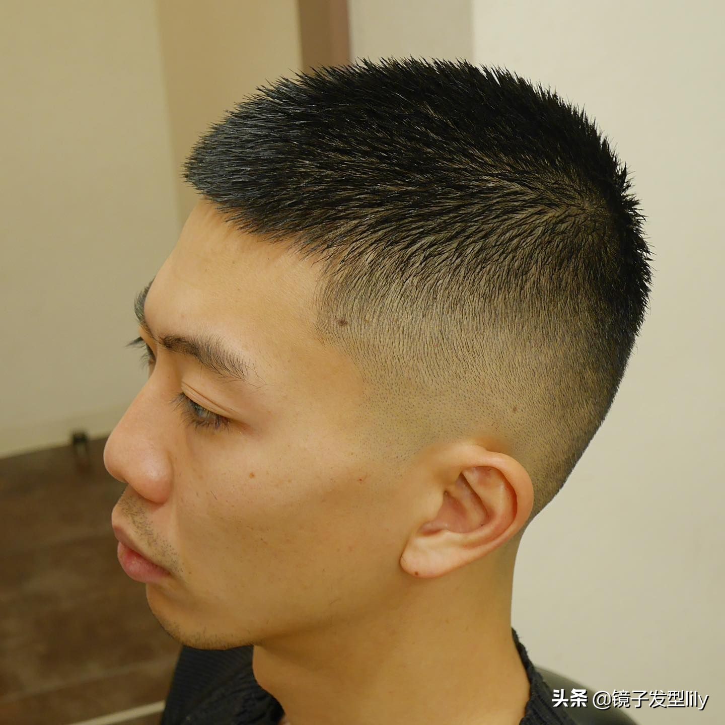 今年流行的男发造型,今年男发流行哪一款