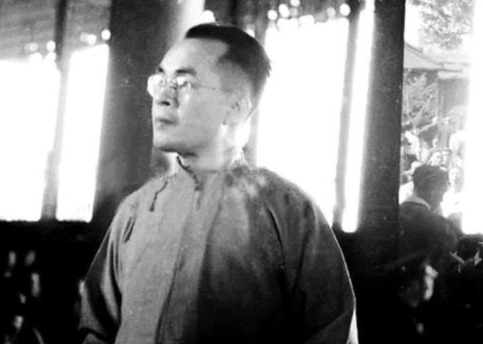 历史上的17张照片背后的故事,背后隐藏着一段有趣的历史故事