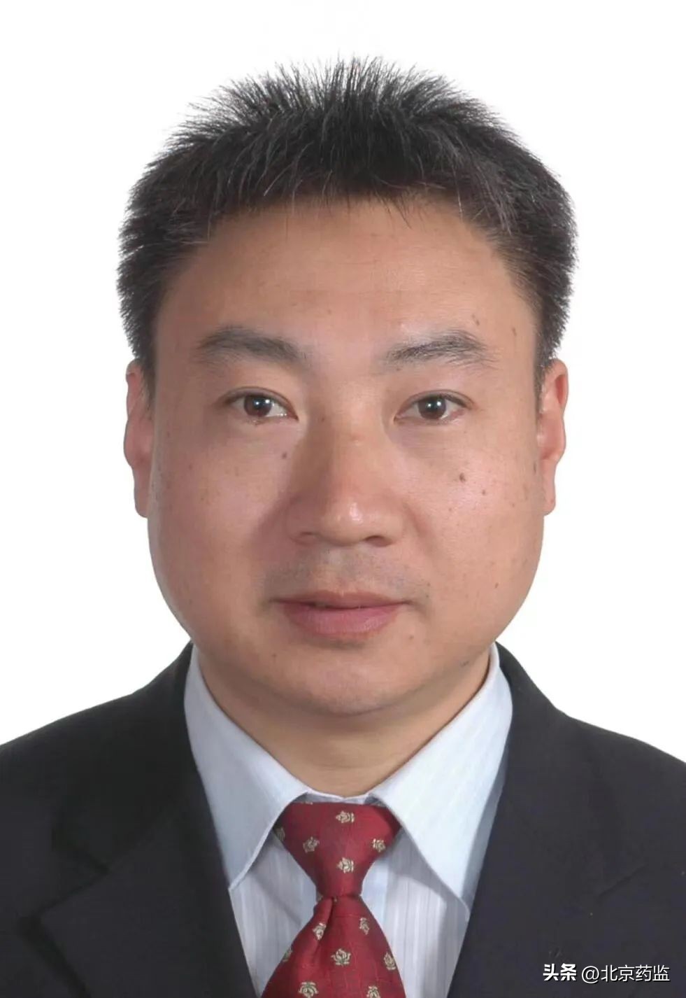 玉壶冰心服务为民——北京同仁堂商业投资集团有限公司同仁堂药店李德亮