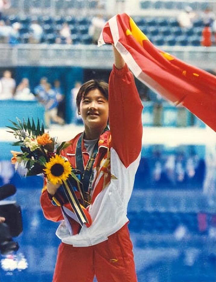 跳水女皇伏明霞家庭,跳水冠军伏明霞婚姻
