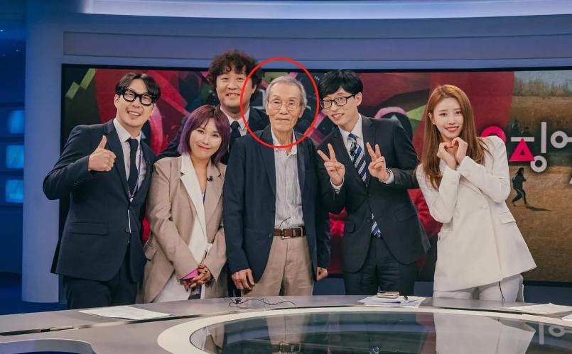 2天8个瓜：俩娃的爹出轨、女星当小三、79岁老头猥亵，个个毁三观