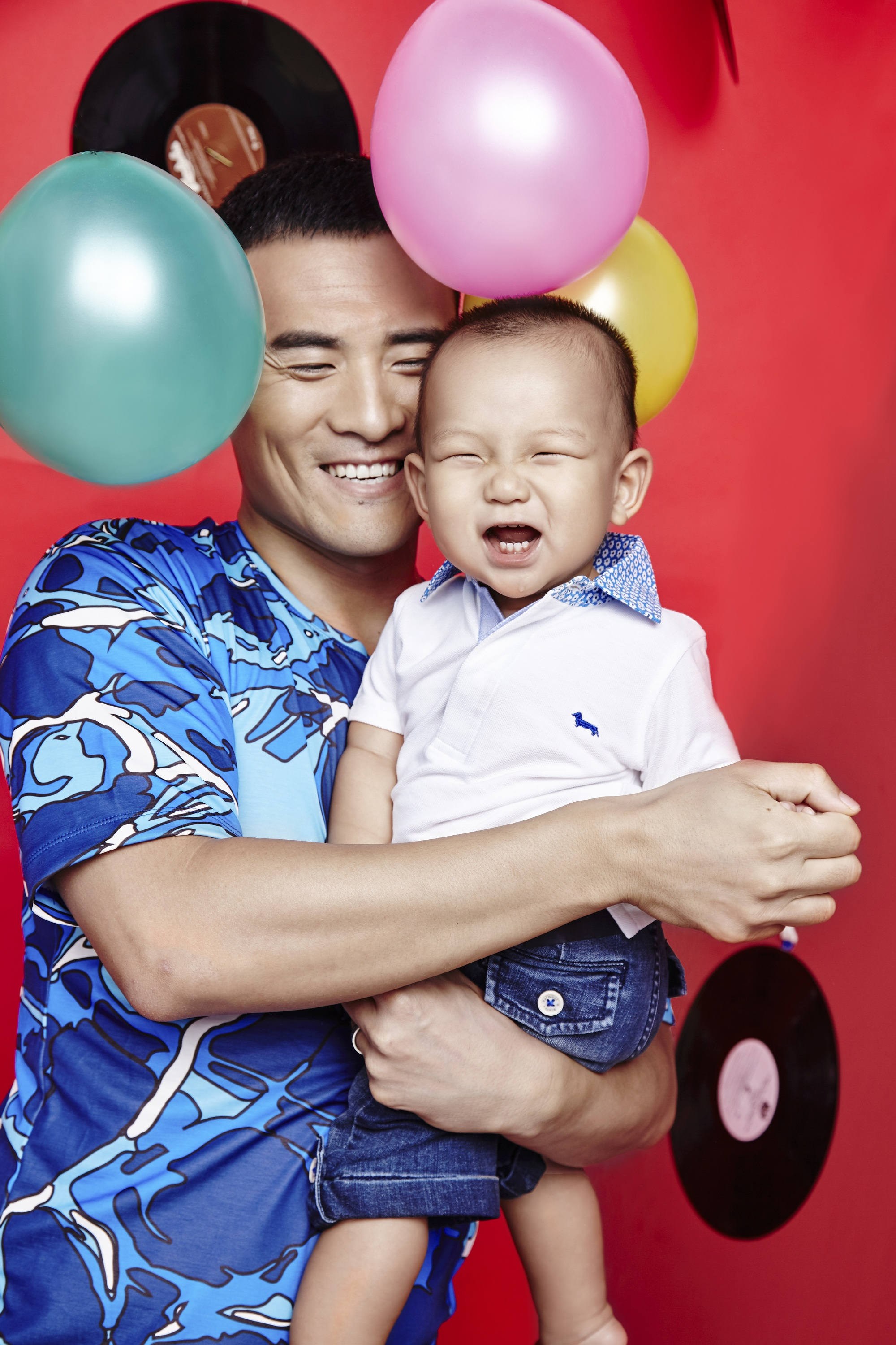 何洁和赫子铭谈多久结婚的,何洁和赫子铭的感情状况