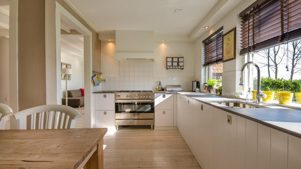 屋里有特别难闻的异味怎么去除,家里有异味怎么才能彻底清除