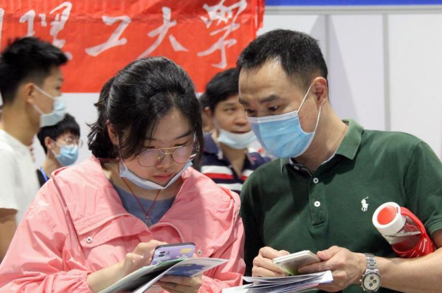 好的211院校有哪些不含985的,211大学与985院校哪个更厉害