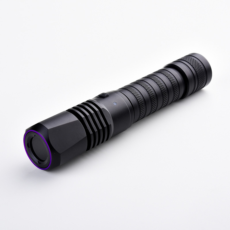 什么牌子的紫外线手电筒好,购买强光手电如何避坑