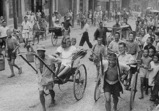 旧社会车夫悲惨命运,民国拉车人的悲惨生活