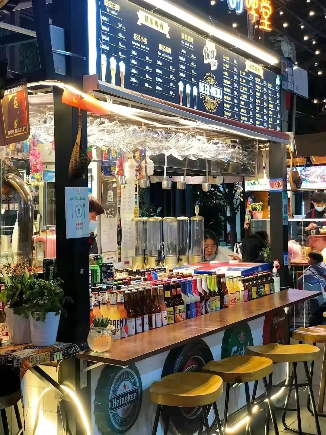 未来昆明最具影响力的美食街,昆明七彩云南附近美食街