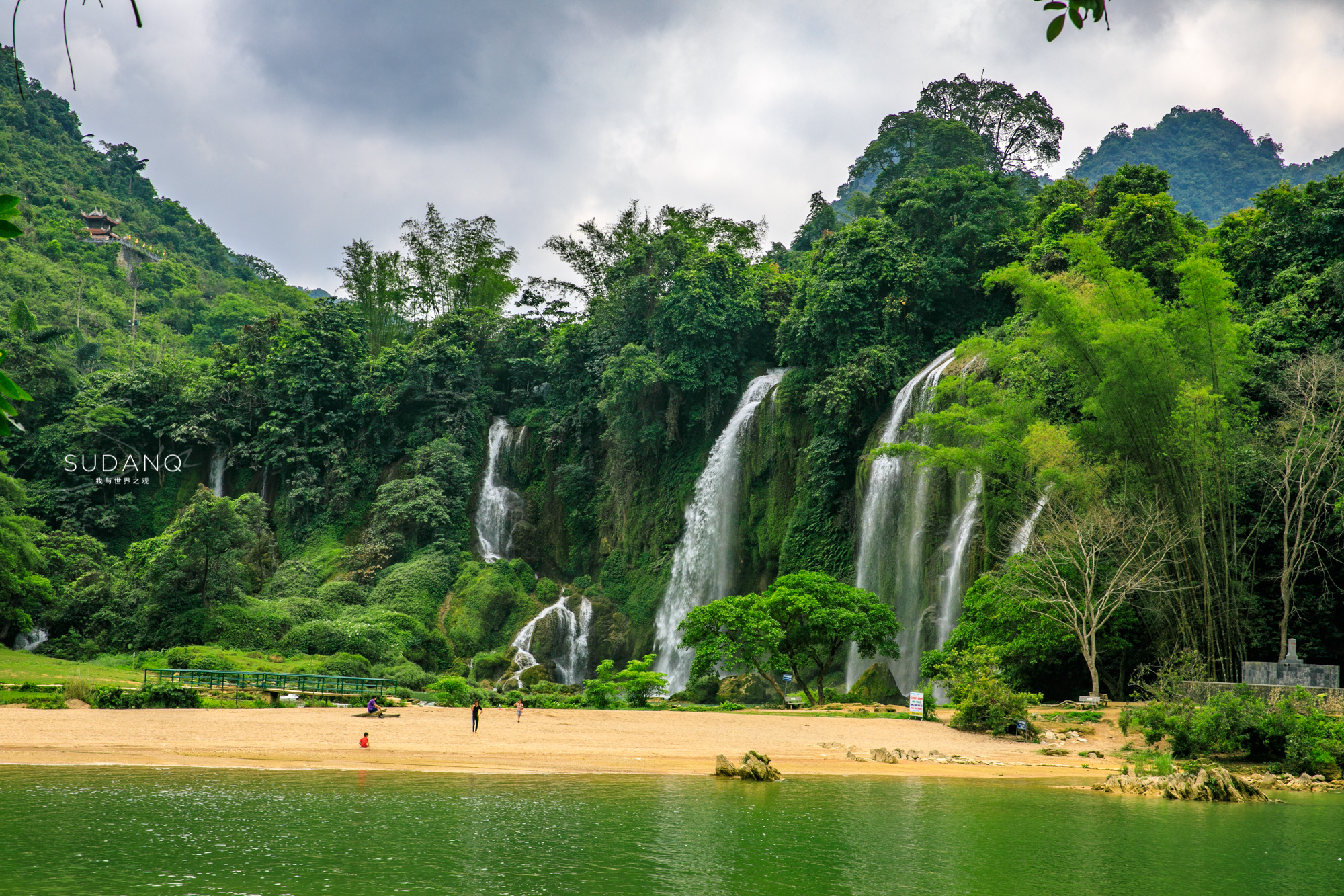 广西边境有一条跨国瀑布：亚洲第一大，是中国最美的六大瀑布之一