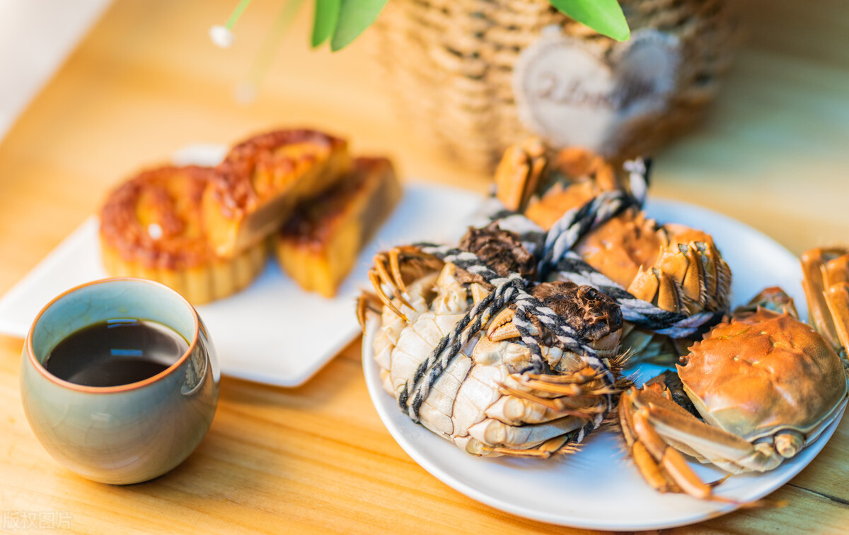 中秋节唯美文案高级感,中秋节晚餐朋友圈文案