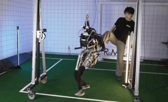 全球最快的人形机器人,类人机器人现代的人形机器人