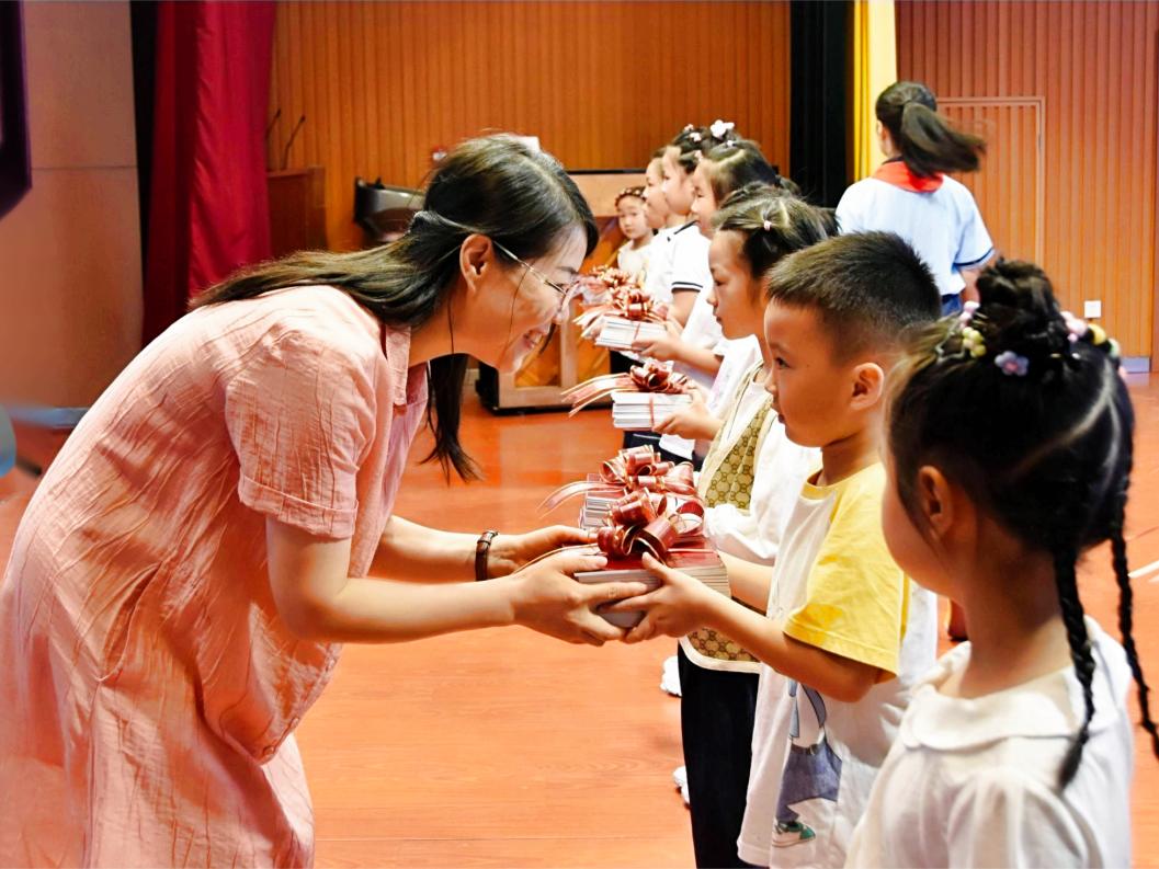 你好新学期小学,新吴区江溪小学开学季