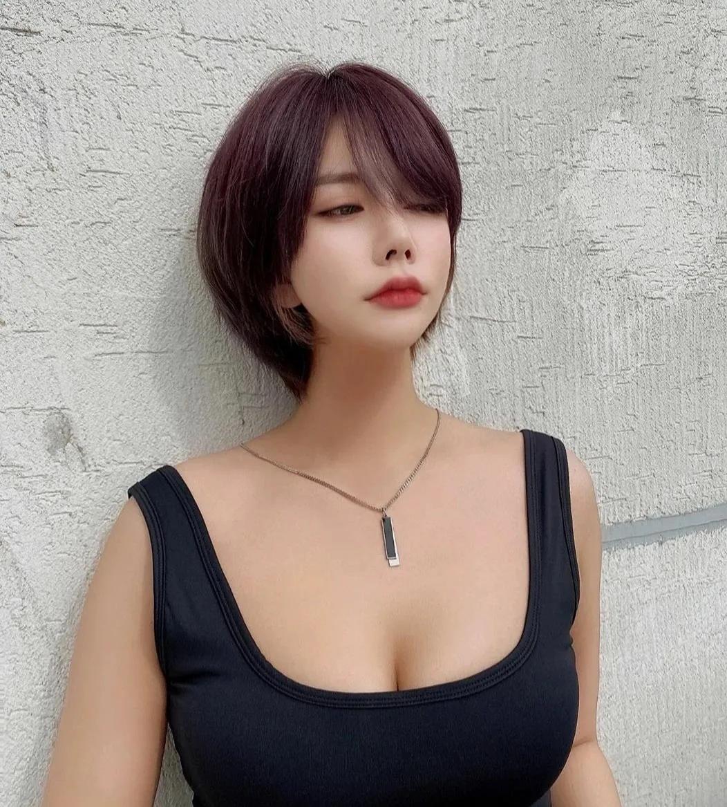 2022年最流行的短发发尾一刀切,30款经典短发适合长方脸型的