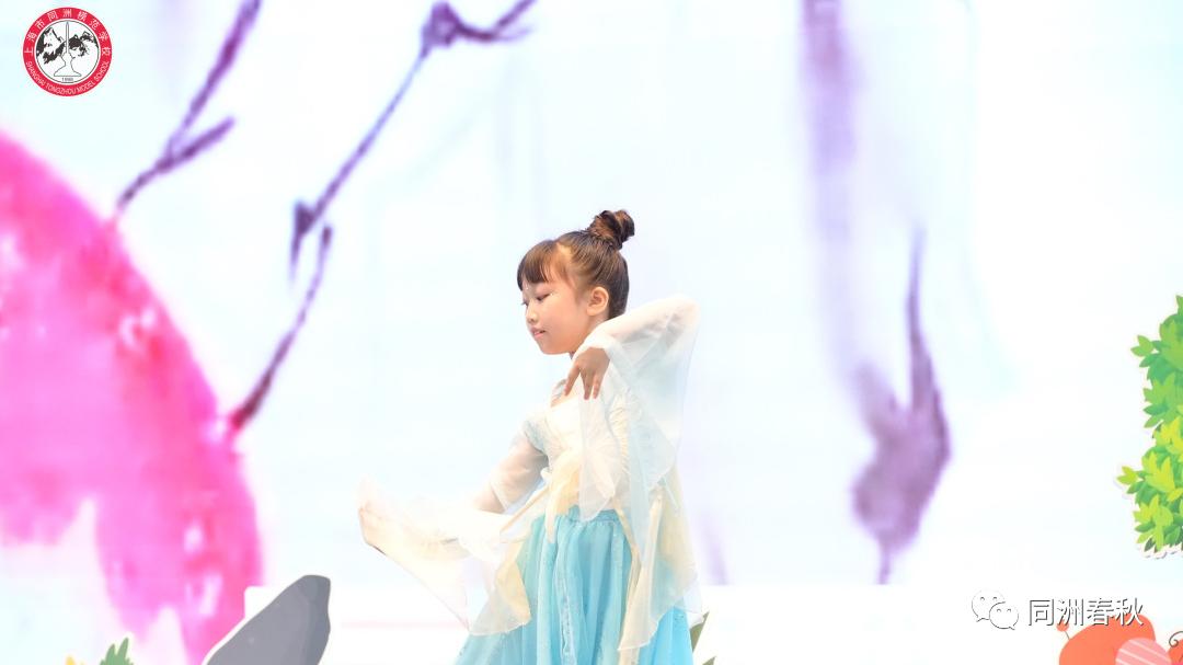 首届56个民族服饰创意大赛,五十六个民族服饰展介绍