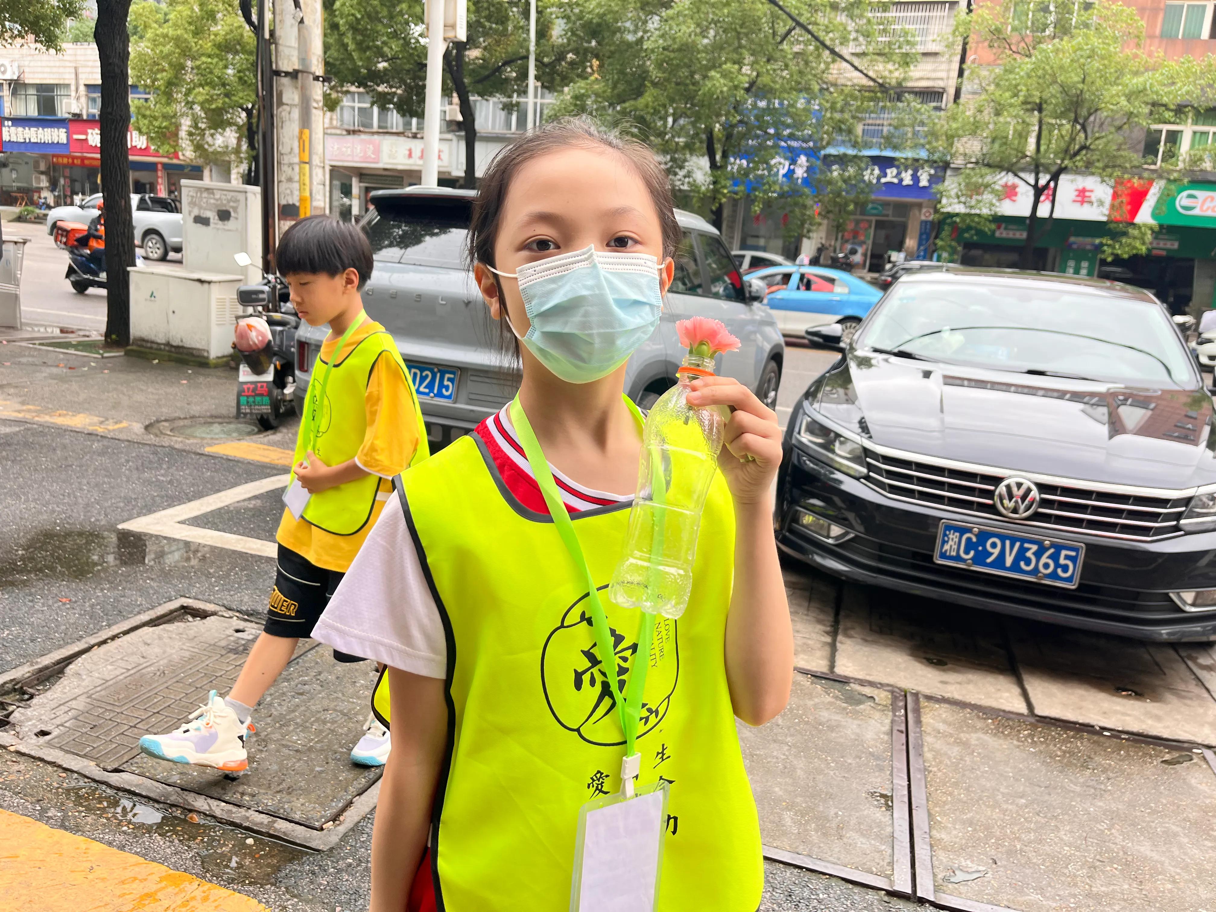 孩子一元城市生存挑战朋友圈文案,一元钱城市生存挑战