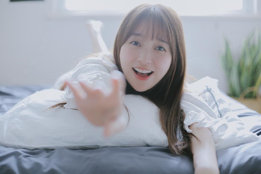 金莎：从“萌甜小妹”成“绯闻女王”，她是怎么一步步走到今天的