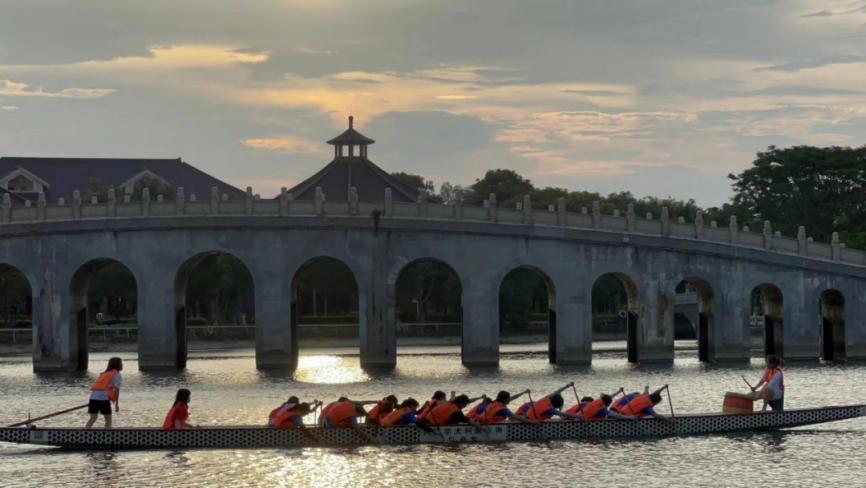 一文揭晓,大学生课余都在干什么?广东这所高校:技能满点,摘金夺银