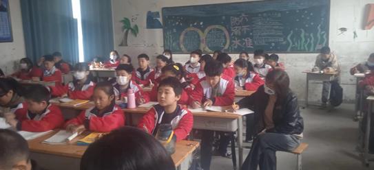 推门听课促教学,推门听课促成长