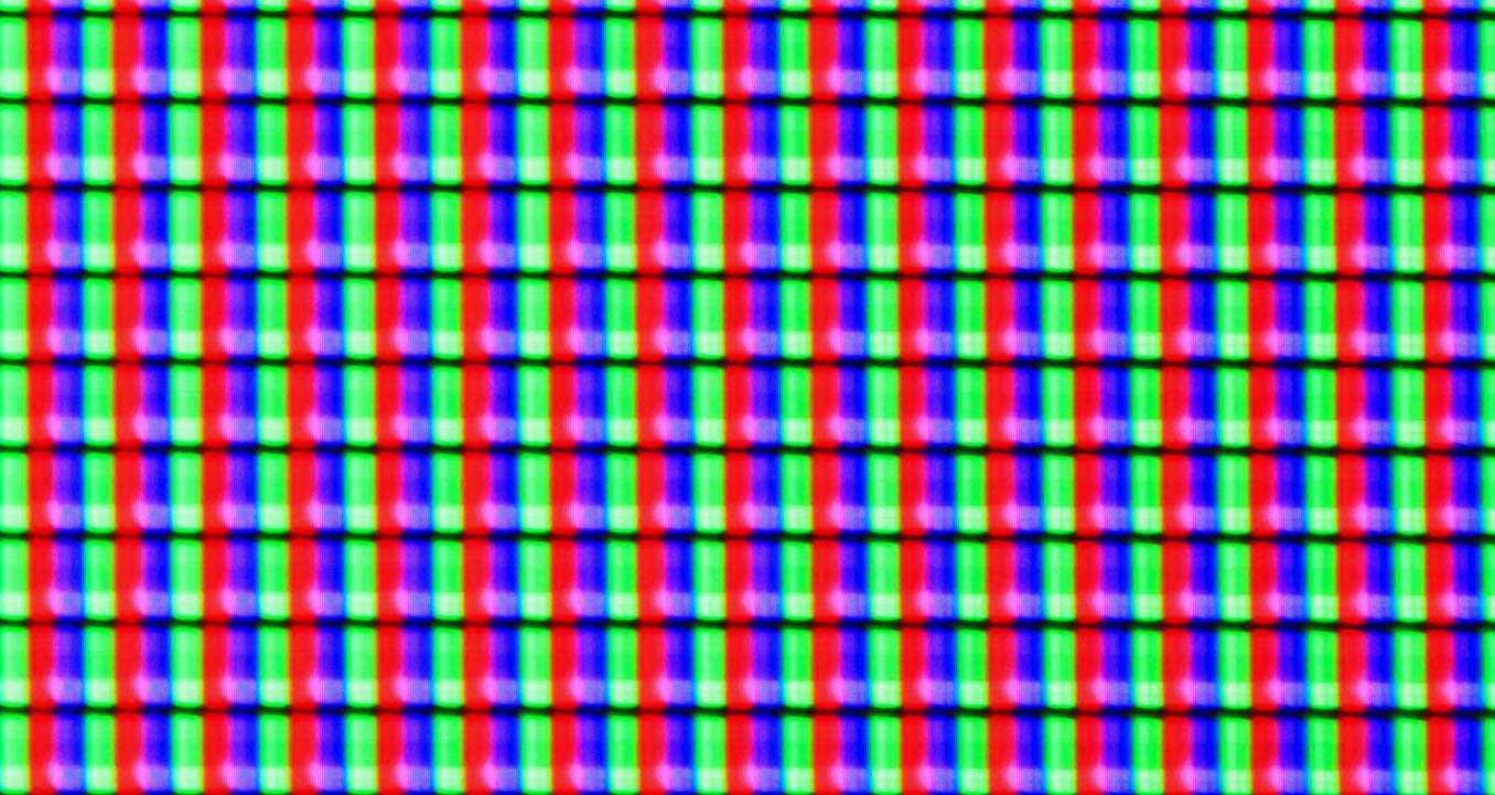 文能追剧刷大片，武能模拟玩赛车——雷鸟鹏7MAX游戏电视入手记