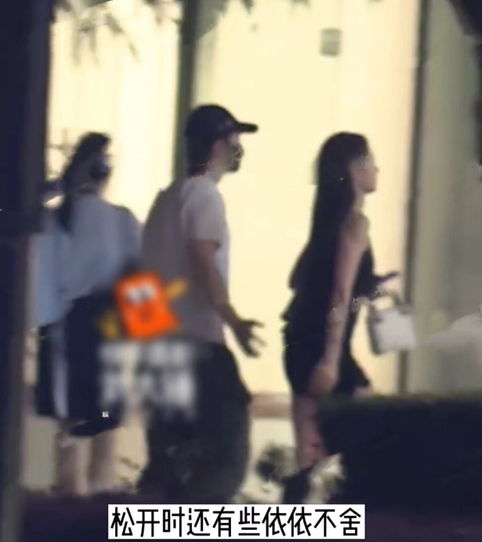 新恋情！黄晓明摸女友屁股带她回家，女方身份疑曝光曾与baby合影