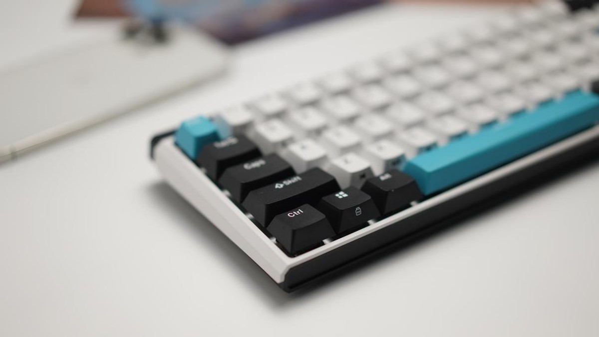 杜伽k330w深度评测,杜伽k330键盘银轴怎么样