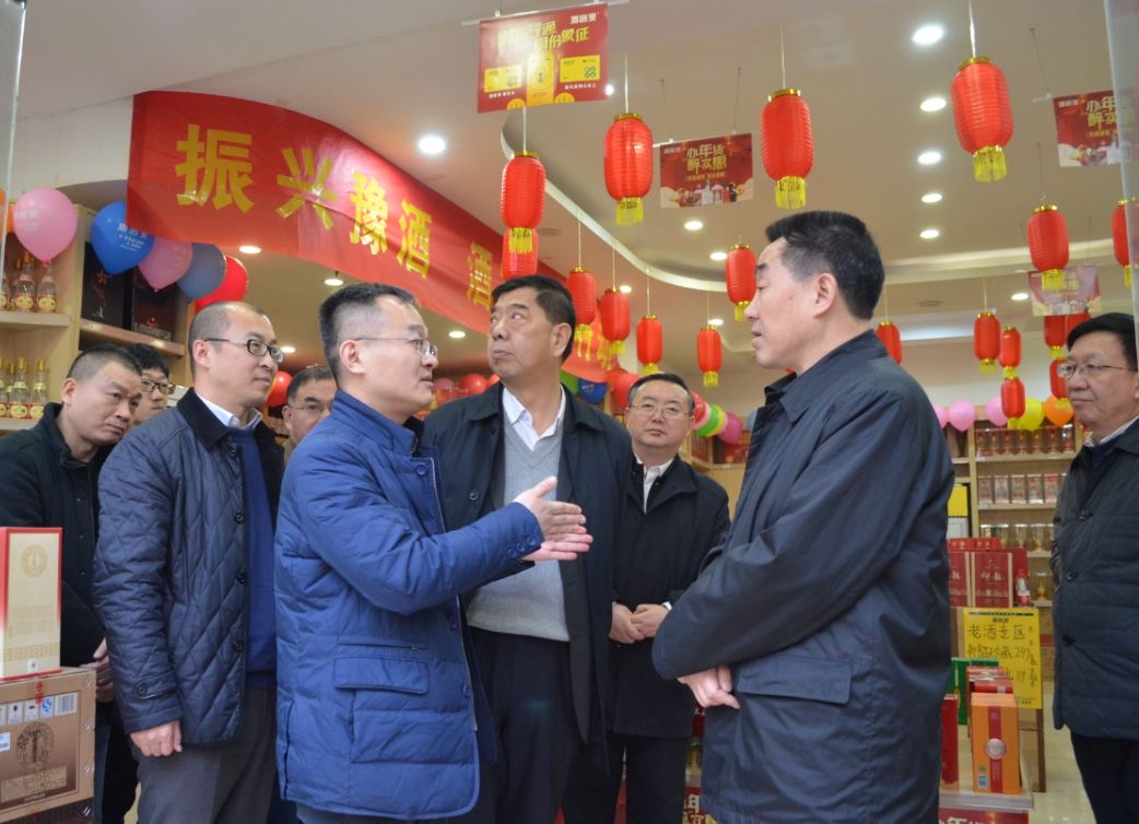 “酒业创新先锋”鹿申的四醉人生