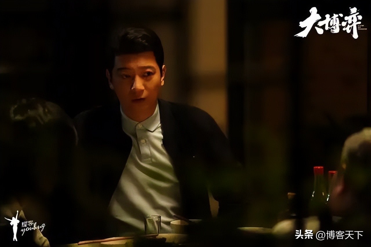 他火了之后就抛弃赵丽颖,王启年年轻的时候