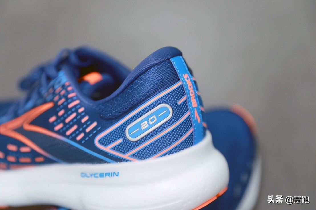 什么样的跑鞋能提高速度,适合日常跑步训练的跑鞋