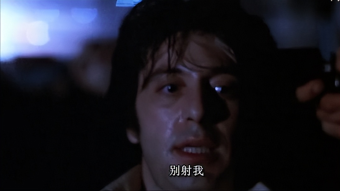 电影《热天午后》:认识女孩,男主觉醒了反叛传统跟规则的意识