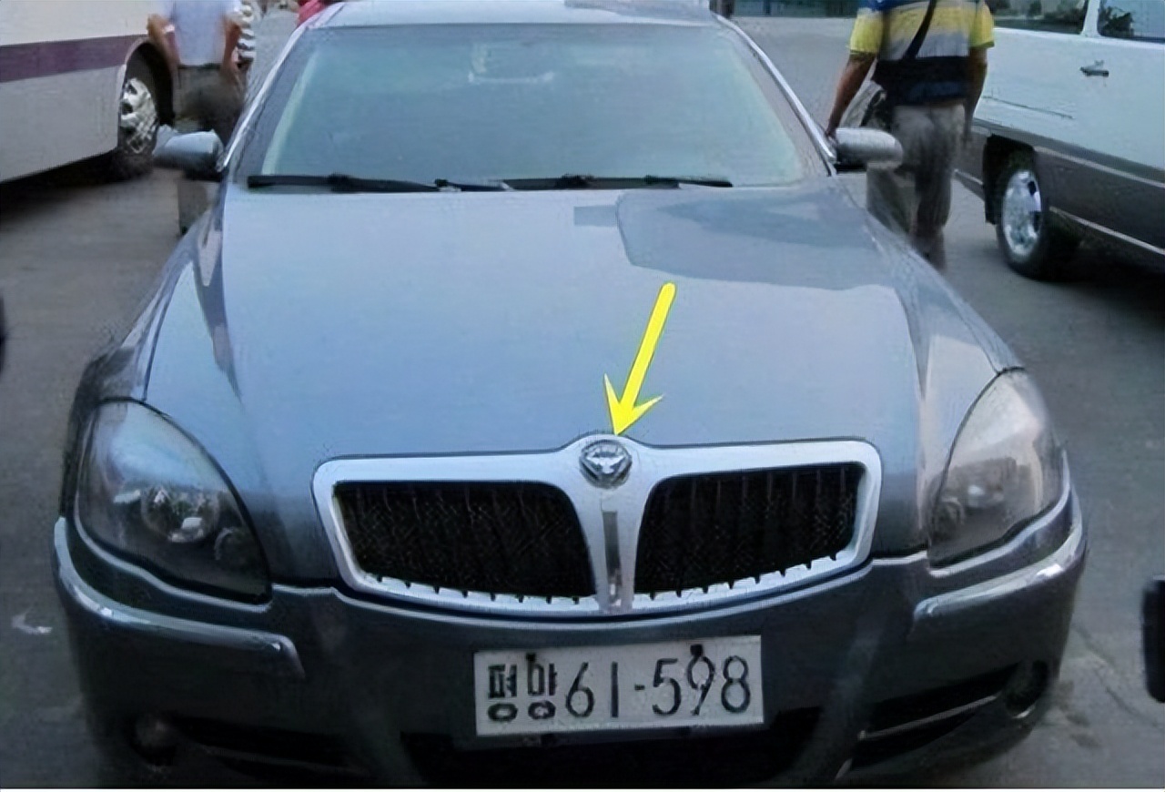 朝鲜街头旧汽车,朝鲜汽车改标志