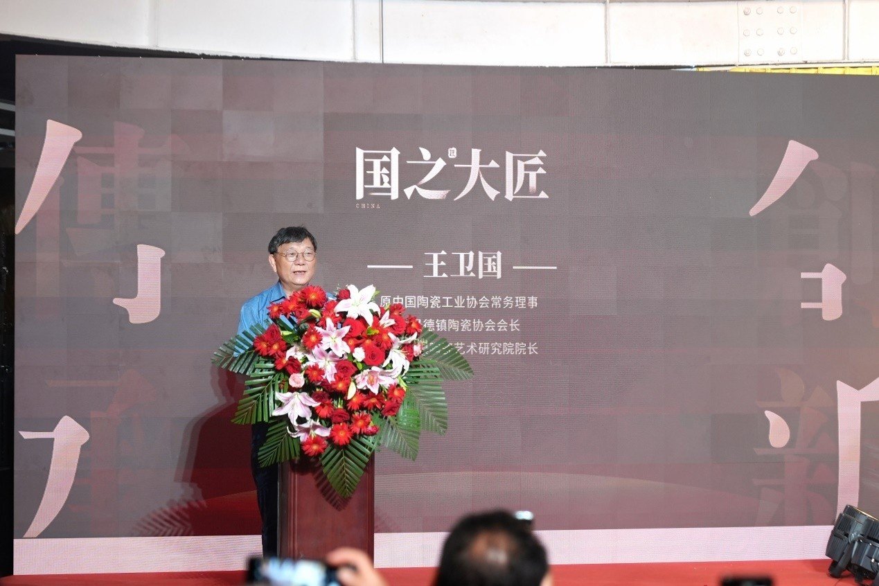 千年重器创新复原，盛世九龙樽新品首发：万茗堂再出“新王牌”