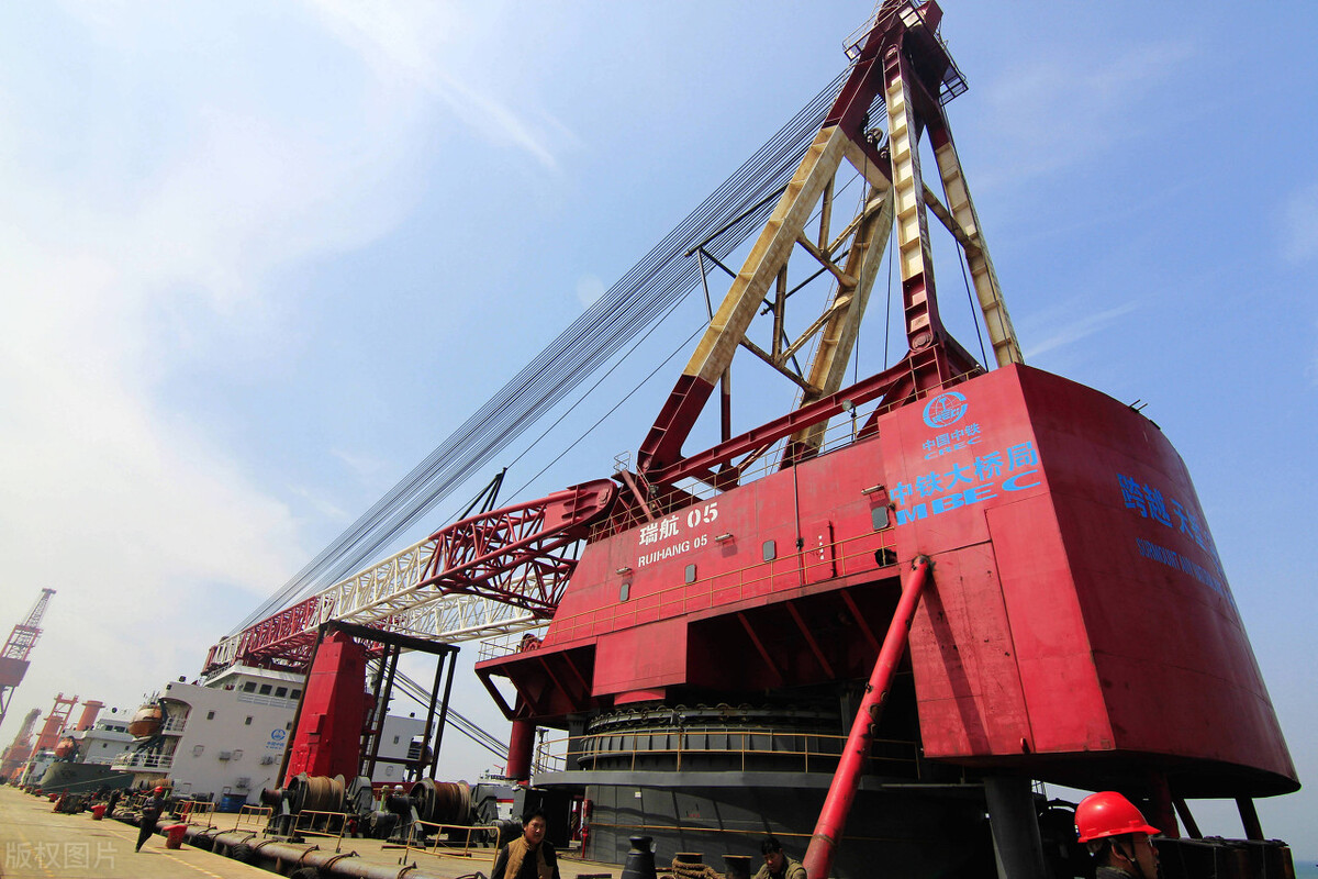 帕德玛大桥建设工程最新进度视频,帕德玛大桥投资花了几个亿