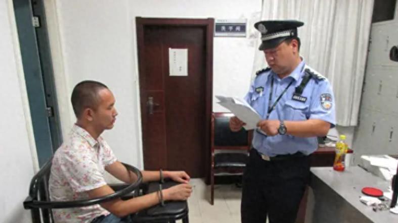 19岁湖南老将因猥亵5岁女儿而被女友陷害，他试图自杀并永久残疾