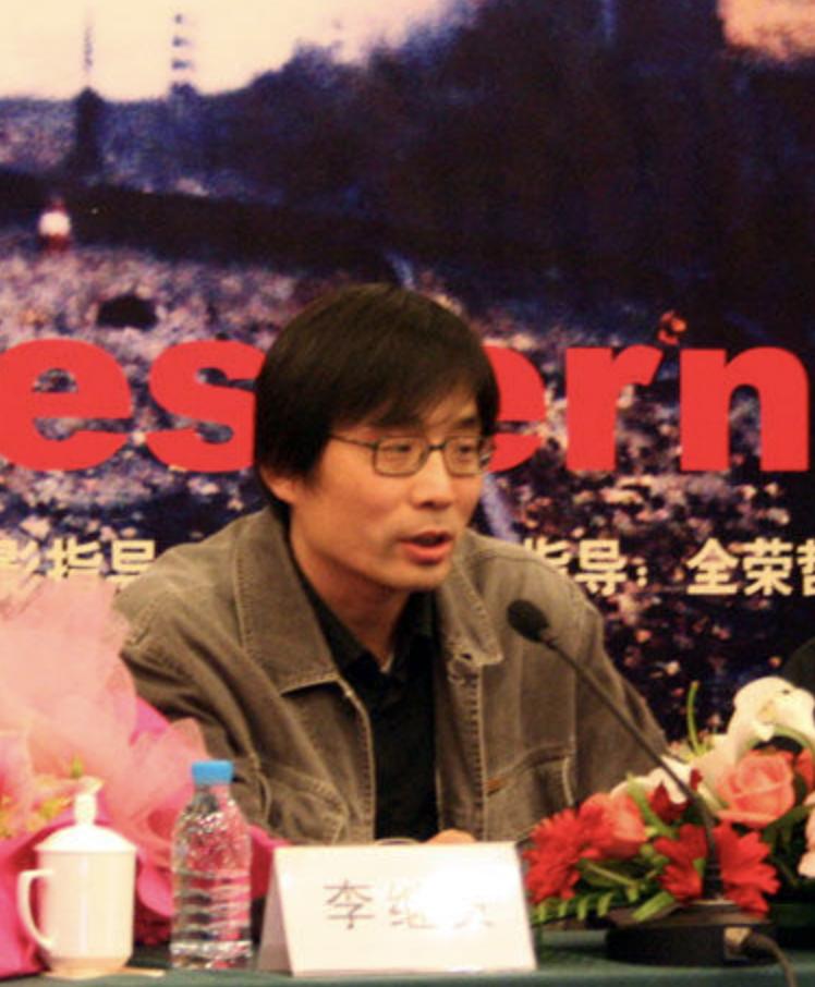 *规则潜**、咸猪手、硬上弓，娱乐圈的“男权阴谋”，是女明星的悲哀