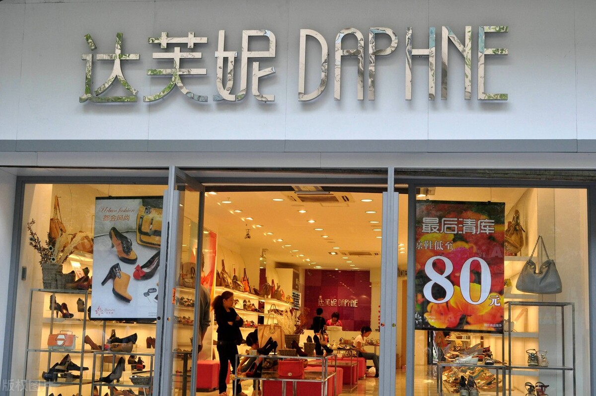 50岁女人必买的女鞋品牌推荐，你要的款式这里都有