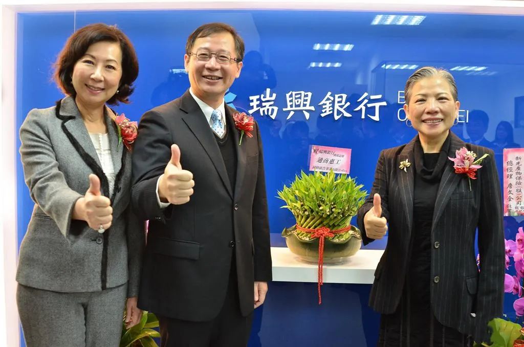 5000万婚礼细节曝光！他“嫁入”豪门，还是赌王家族赚了？