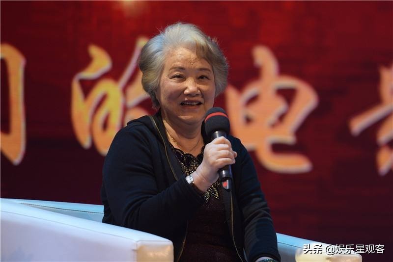 新中国第一位国际影坛获奖的演员,新中国第一个国际影后