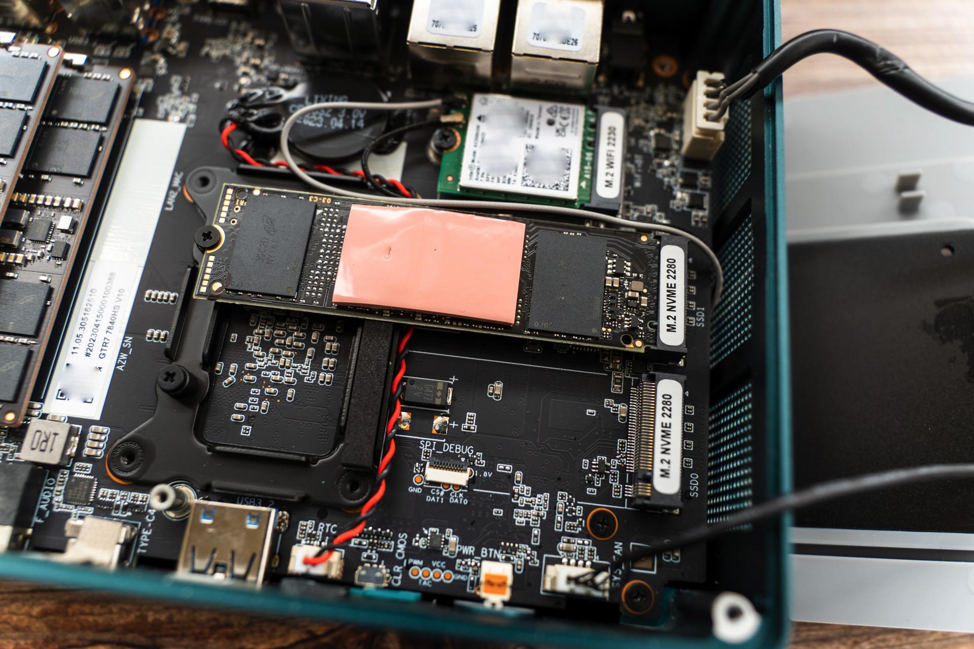 amd锐龙77840hs迷你主机拆解,amd7840h迷你主机显卡测评