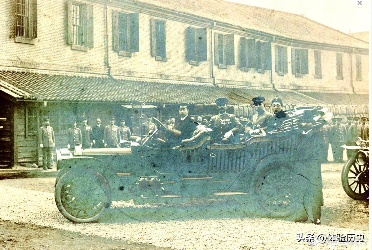 晚清大太监李莲英老照片,清末老照片慈禧眼袋下垂