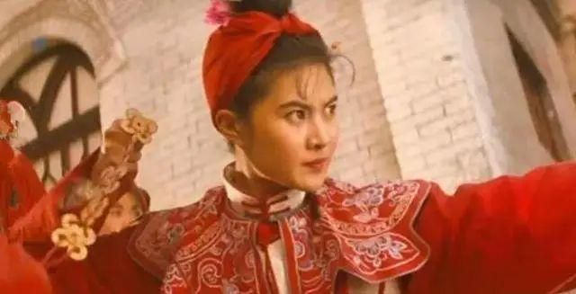 欧洲展出一具“人体标本”，国人看后无不愤恨：这是中华女英雄！